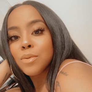 Meet your Posher, Trenee